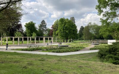 Platz am Teich im Stadtgarten